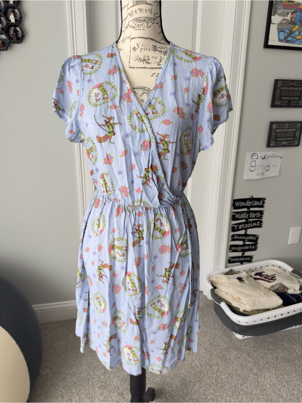 Her Universe Disney’s Robin Hood Lightweight Wrap Dress
